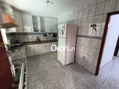 Casa, 4 quartos, 180 m² - Foto 3