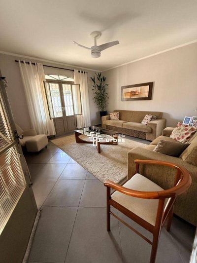 Casa, 3 quartos, 233 m² - Foto 5