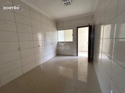 Casa, 3 quartos, 60 m² - Foto 2