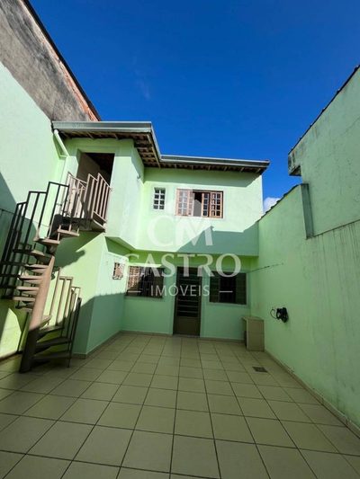 Sobrado, 3 quartos, 230 m² - Foto 1
