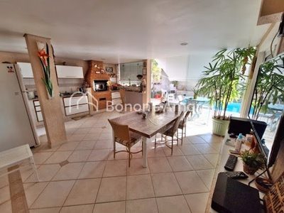 Casa, 4 quartos, 300 m² - Foto 2