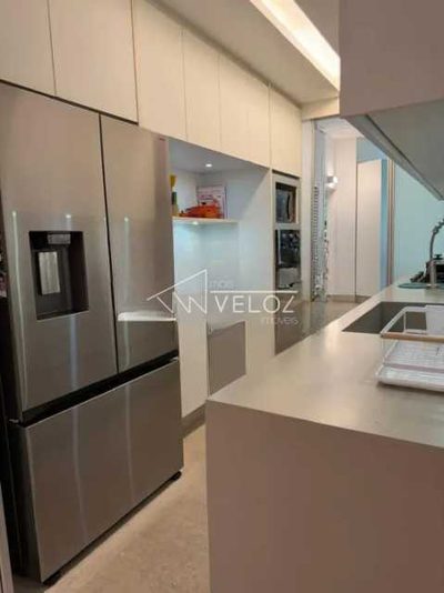 Apartamento, 3 quartos, 256 m² - Foto 1