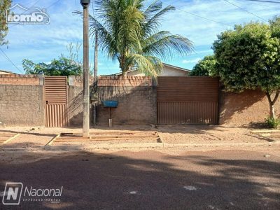 Casa, 1 quarto, 142 m² - Foto 1