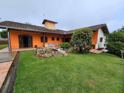 Chácara, 4 quartos, 6000 m² - Foto 1