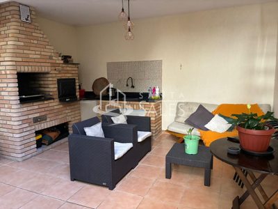 Sobrado, 3 quartos, 189 m² - Foto 1