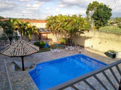 Casa, 4 quartos, 794 m² - Foto 1