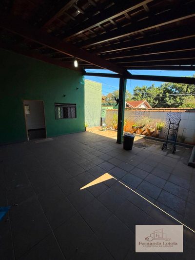 Casa, 2 quartos, 200 m² - Foto 2