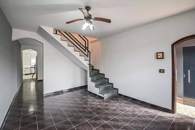 Sobrado, 3 quartos, 195 m² - Foto 1