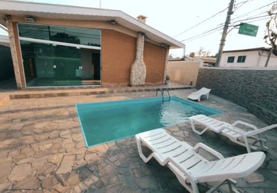 Casa, 3 quartos, 200 m² - Foto 1