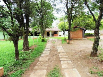 Chácara, 2 quartos, 2050 m² - Foto 2