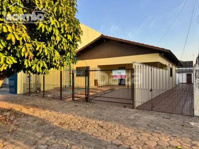 Casa, 4 quartos, 120 m² - Foto 1