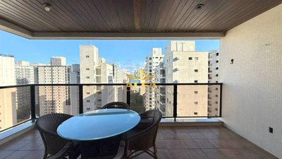 Apartamento, 3 quartos, 192 m² - Foto 2