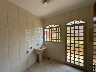 Chácara, 3 quartos, 1022 m² - Foto 2