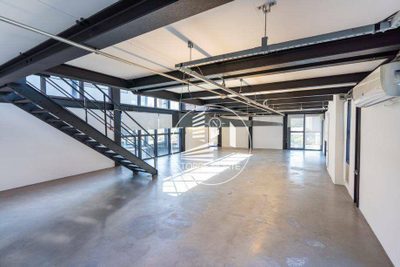 Sala-Conjunto, 1010 m² - Foto 1