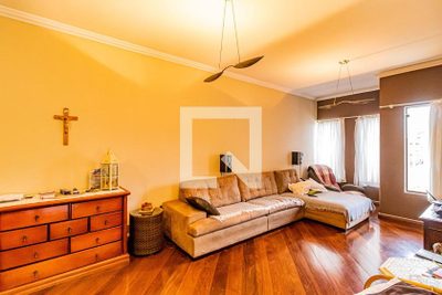 Casa, 3 quartos, 245 m² - Foto 2
