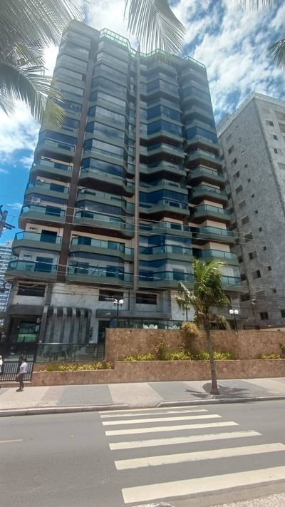 Apartamento, 3 quartos, 220 m² - Foto 1