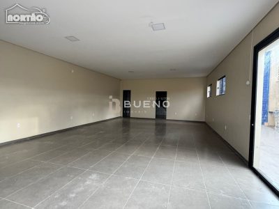 Casa, 277 m² - Foto 2