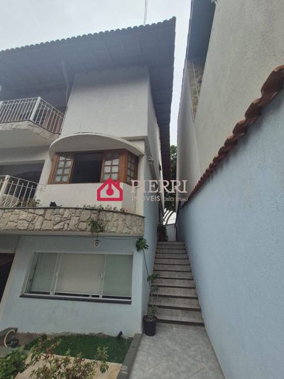 Sobrado, 3 quartos, 271 m² - Foto 2