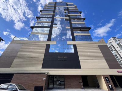 Apartamento, 3 quartos, 128 m² - Foto 1
