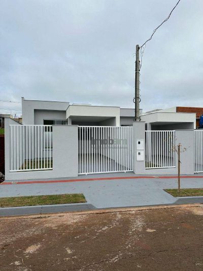 Casa, 2 quartos, 70 m² - Foto 1