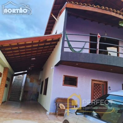 Casa, 4 quartos, 377 m² - Foto 2