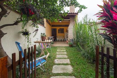 Casa, 3 quartos, 214 m² - Foto 1