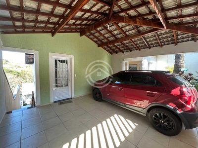 Casa, 3 quartos, 249 m² - Foto 1