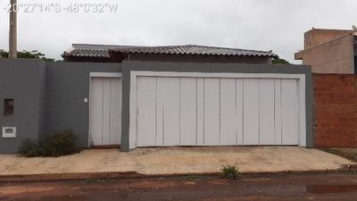 Casa, 2 quartos, 250 m² - Foto 1