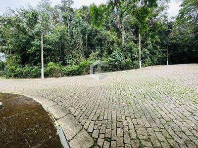 Loteamento e Condomínio, 649 m² - Foto 1
