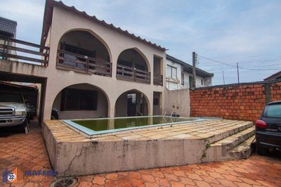 Casa, 3 quartos, 220 m² - Foto 1