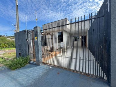 Casa, 2 quartos, 82 m² - Foto 1