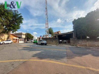 Casa, 4 quartos, 250 m² - Foto 1