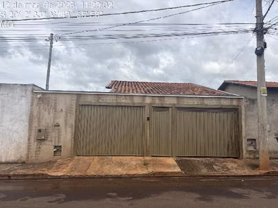Casa, 2 quartos, 200 m² - Foto 1