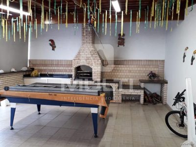 Casa, 3 quartos, 250 m² - Foto 2