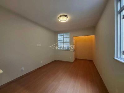 Apartamento, 1 quarto, 39 m² - Foto 4