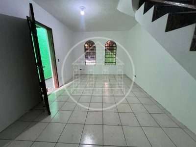 Sobrado, 2 quartos, 150 m² - Foto 1