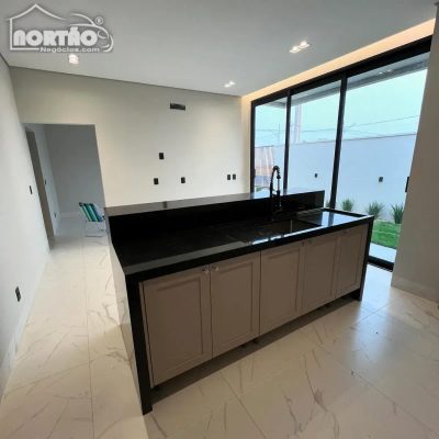 Casa, 4 quartos, 120 m² - Foto 4