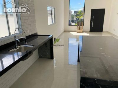 Casa, 5 quartos, 150 m² - Foto 4