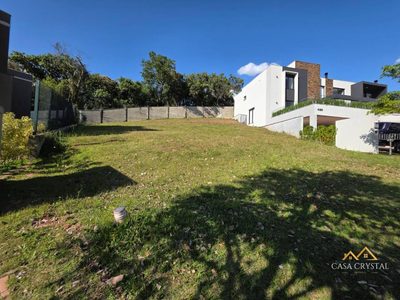 Loteamento e Condomínio, 629 m² - Foto 3
