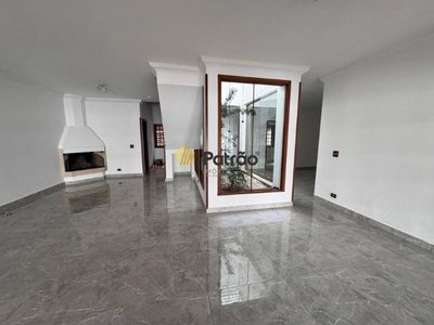 Sobrado, 4 quartos, 309 m² - Foto 1