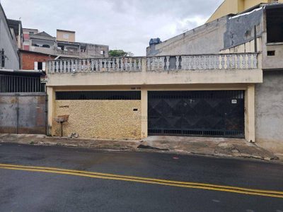 Casa, 2 quartos, 240 m² - Foto 1