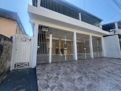 Sobrado, 2 quartos, 200 m² - Foto 1