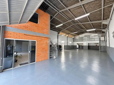 Depósito-Galpão, 350 m² - Foto 2