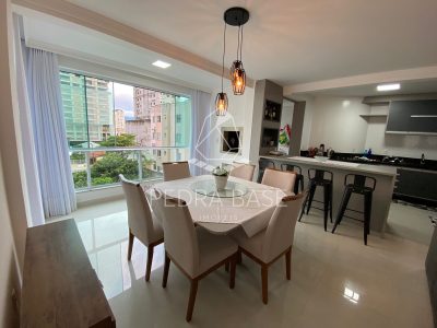 Apartamento, 3 quartos, 110 m² - Foto 1