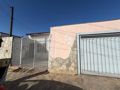Casa, 3 quartos, 106 m² - Foto 2