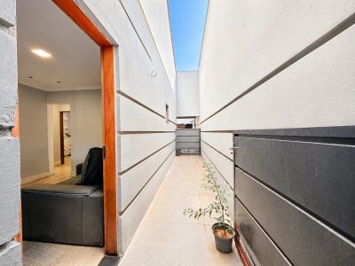 Casa, 3 quartos, 207 m² - Foto 1