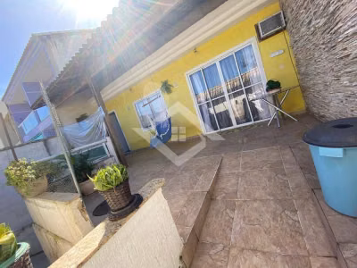 Casa, 2 quartos, 128 m² - Foto 1