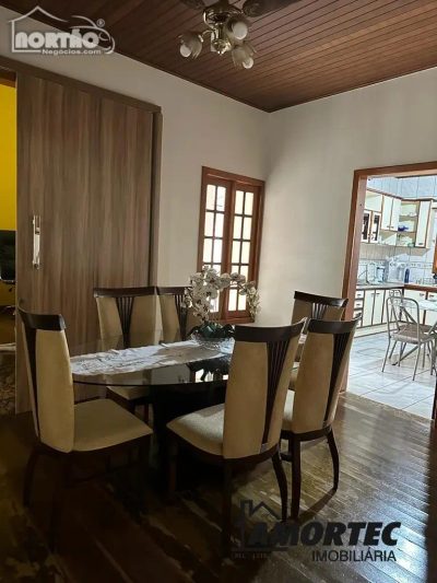 Casa, 4 quartos, 280 m² - Foto 5