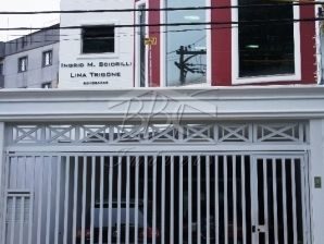 Sobrado, 3 quartos, 239 m² - Foto 1