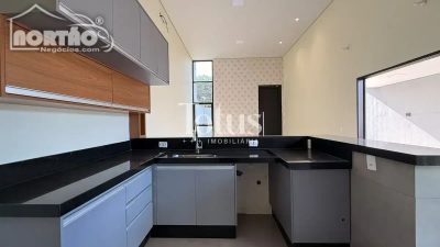 Casa, 2 quartos, 112 m² - Foto 2